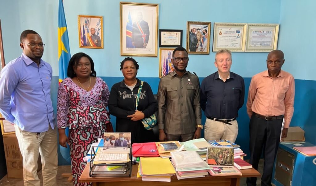 Kasaï Oriental : Joseph Mwinkeu Tshiend échange avec une mission d’évaluation des projets initiés par ENABEL