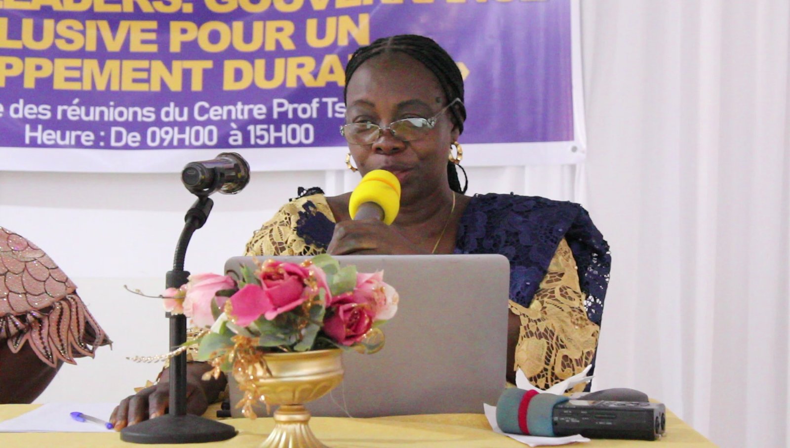 Esther Ndalafina, Journaliste
