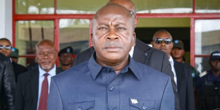 Kasaï Central : l’UDPS/Tshisekedi exige le départ du gouverneur Joseph Kambulu pour « mauvaise gestion et manque d’initiatives »