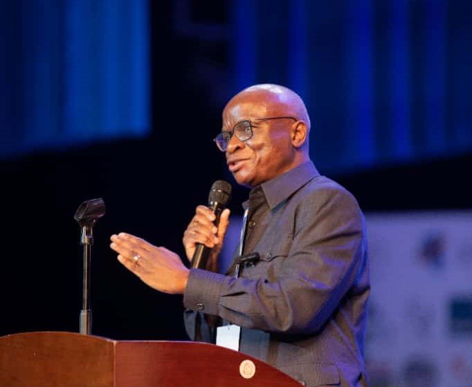 « Il faut oser ! » : Justin Kalumba appelle la jeunesse à rebâtir la RDC