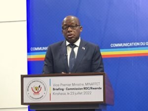 Dialogue national : Christophe Lutundula salue une démarche « inclusive » et ancrée dans le Congo profond